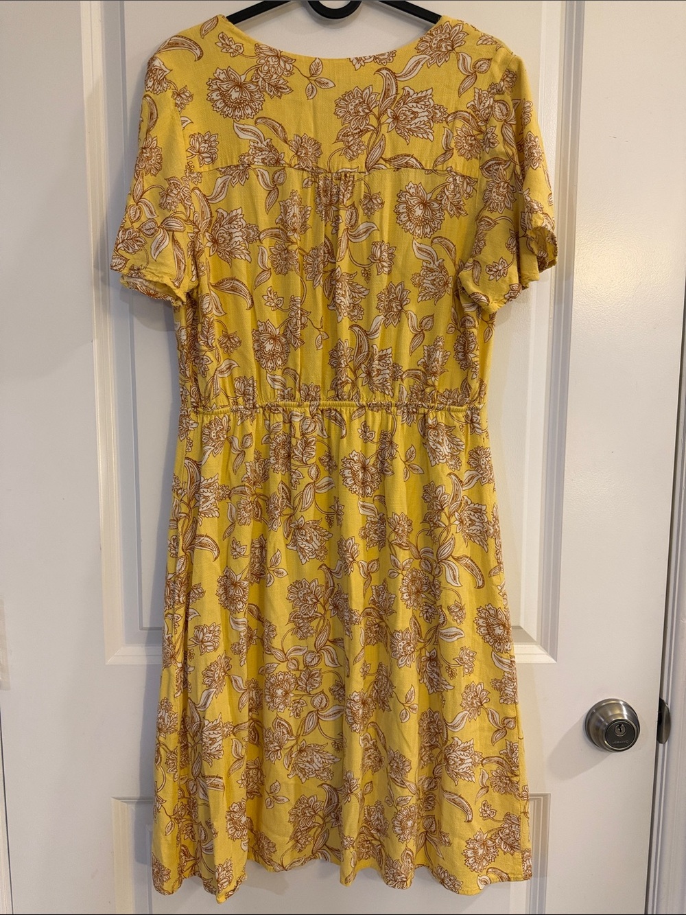Monteau Yellow Floral Button-Down Midi Dress - #255 - Picture 5 of 7